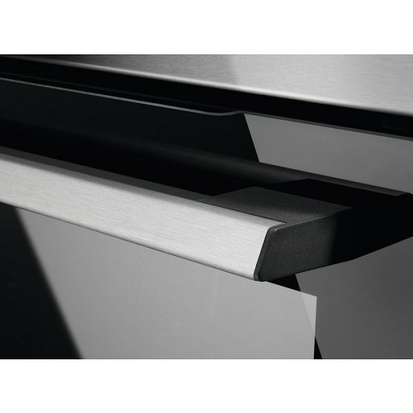 Ugradbena pećnica Electrolux EOC6P71X - Slika 7